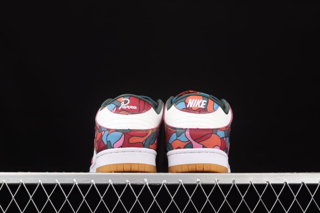 sb parra dunk low pro