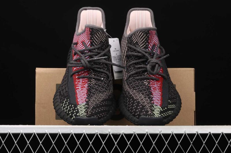 Yeezy Boost 350 V2 Yecheil Non Reflective 5.jpg