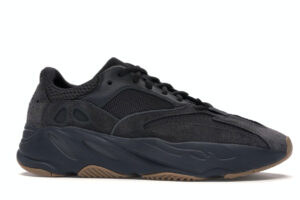 Yeezy Boost 700 Utility Black 1.jpg