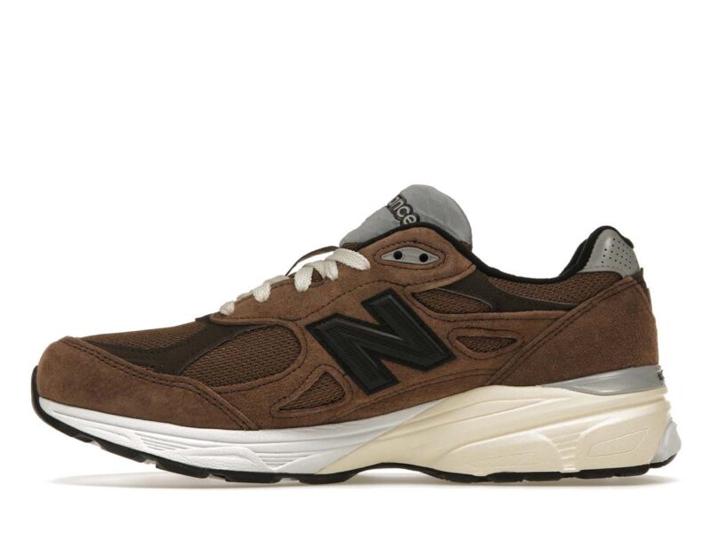 New Balance 990v3 MiUSA JJJJound Montréal 1