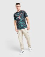 FC Bayern Munich 202425 Away Shirt.jpg