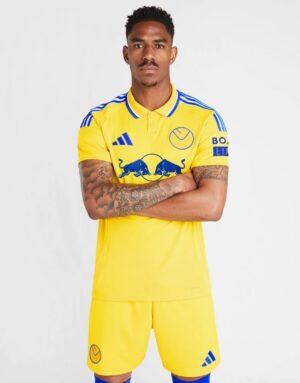 Leeds United FC 202425 Away Shirt.jpg