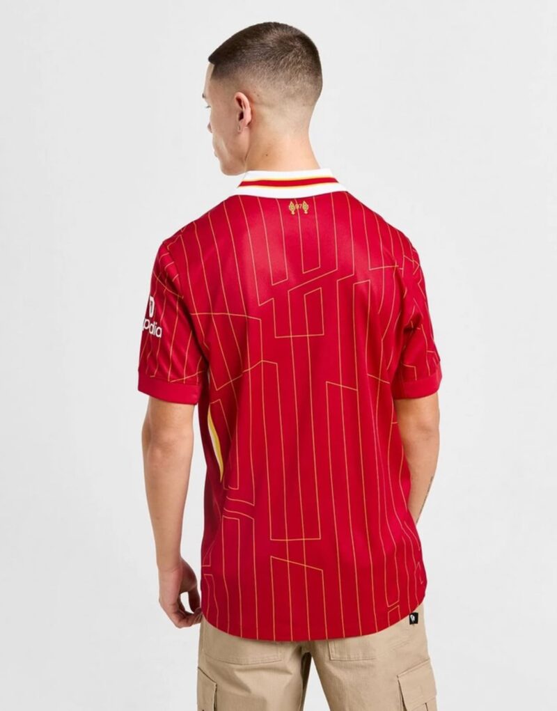Liverpool FC 202425 Home Shirt back.jpg