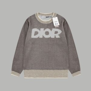 dr sweatshirt m2oaq.jpg