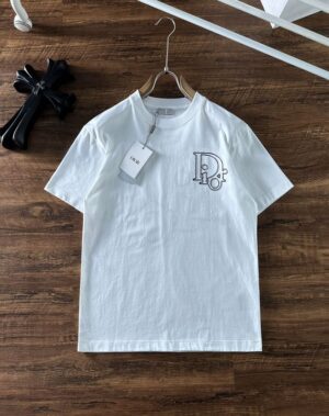 dr t shirt f5lul.jpg