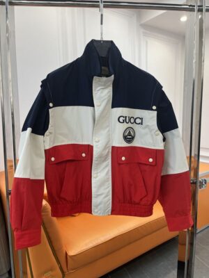 gc jacket buvet.jpg