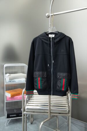 gc jacket ov7ht.jpg