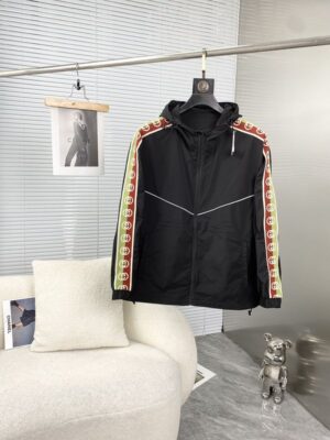 gc jacket u6cqv.jpg