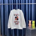 gc sweatshirt gqlm8.jpg