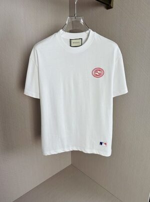 gc t shirt au5kd.jpg