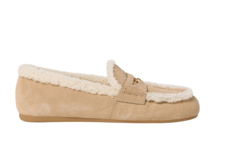 Suede loafers Ecru