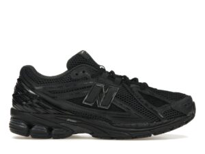 New Balance 1906R Comme des Garcons Homme Black.jpg