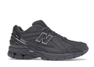 New Balance 1906R Cordura Magnet.jpg