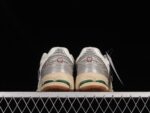 New Balance 1906R White Green Cream 3.jpg