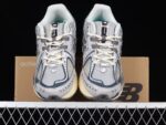 New Balance 1906R thisisneverthat The 2022 Downtown Run 4.jpg
