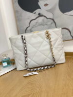 chanel 19 shopping bag shiny lambskin as3660 gold tone silver tone ruthenium finish metal ligth gray 002 luxibags.ru .jpg