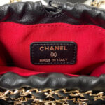 chanel 2022 cruise ap2685 clutch bag black 08 luxibags.ru .jpg