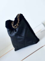 chanel 22 as3260 small handbag black calfskin wiht black wool gold 002 luxibags.ru .jpg