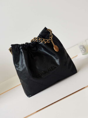 chanel 22 as3260 small handbag shiny calfskin black gold with black logo 001 luxibags.ru .jpg