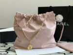 Wholesale replica highest quality luxury handbags, clothing, shoes, jewelry, etc. in cheaper price! Up to 70% discount now. Quality Guarantee!