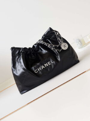 chanel 22 as4486 small handbag shiny calfskin black with silver 001 luxibags.ru .jpg