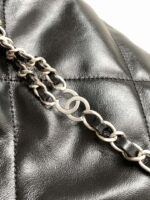 chanel 22 backpack as3859 shiny black calfskin 006 luxibags.ru .jpg