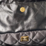 chanel 22 handbag as3261 shiny calfskin gold tone metal black logo gold 07 luxibags.ru .jpg