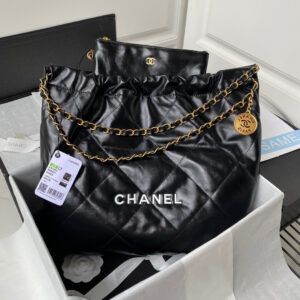 chanel 22 handbag as3261 shiny calfskin gold tone metal black logo white 01 luxibags.ru .jpg