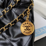 chanel 22 handbag as3261 shiny calfskin gold tone metal black logo white 04 luxibags.ru .jpg