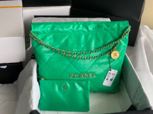 chanel 22 handbag as3261 shiny calfskin gold tone metal green 02 luxibags.ru .jpg