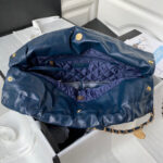 chanel 22 handbag as3261 shiny calfskin gold tone metal navy blue 06 luxibags.ru .jpg