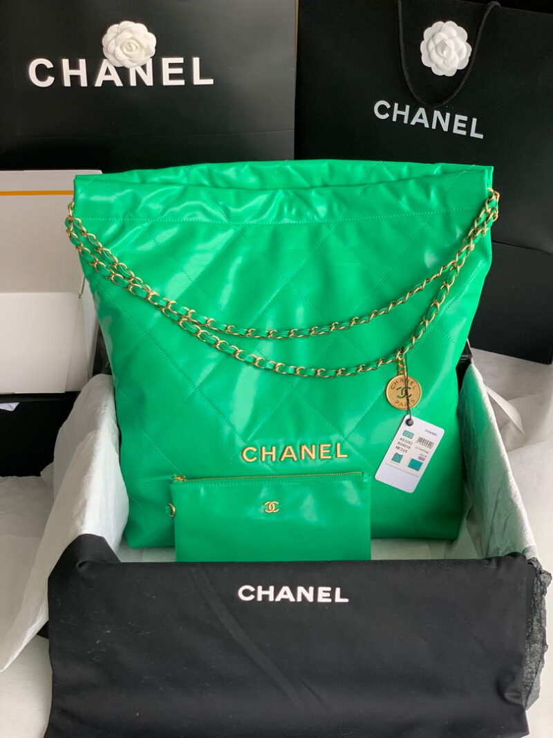 chanel 22 handbag as3262 shiny calfskin gold tone metal green 01 luxibags.ru .jpg
