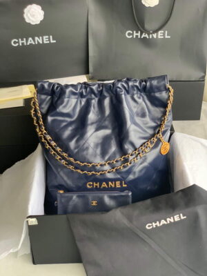 chanel 22 handbag as3262 shiny calfskin gold tone metal navy blue 01 luxibags.ru .jpg