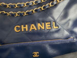 chanel 22 handbag as3262 shiny calfskin gold tone metal navy blue 03 luxibags.ru .jpg