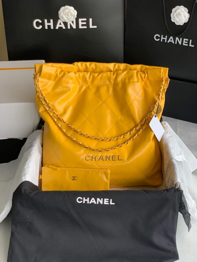 chanel 22 handbag as3262 shiny calfskin gold tone metal yellow 01 luxibags.ru .jpg
