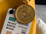 chanel 22 handbag as3262 shiny calfskin gold tone metal yellow 04 luxibags.ru .jpg