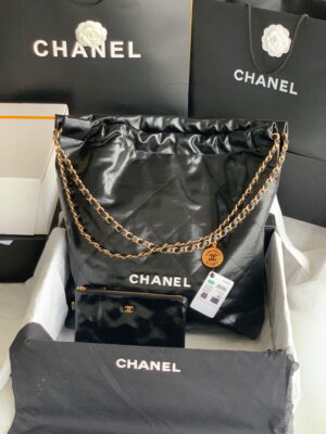 chanel 22 handbag as3262 shiny calfskin lacquered metal black logo white 01 luxibags.ru .jpg