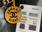 chanel 22 handbag as3262 shiny calfskin lacquered metal black logo white 04 luxibags.ru .jpg