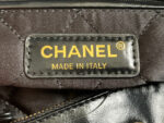 chanel 22 handbag as3262 shiny calfskin lacquered metal black logo white 08 luxibags.ru .jpg
