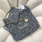 chanel 22 handbag gold tone metal canvas as3260 gray 004 luxibags.ru .jpg