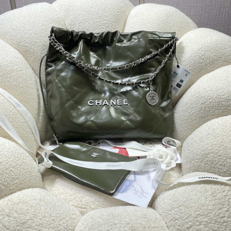 chanel 22 handbag shiny calfskin as3261 dark green 001 luxibags.ru .jpg