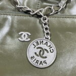 chanel 22 handbag shiny calfskin as3261 dark green 006 luxibags.ru .jpg