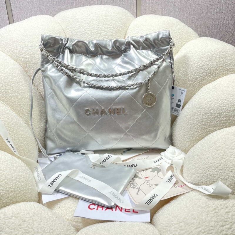 chanel 22 handbag shiny calfskin as3261 silver 001 luxibags.ru .jpg
