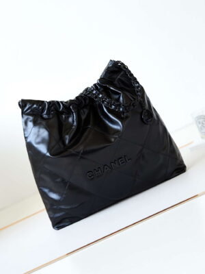 chanel 22 handbag shiny calfskin gold as3261 black with black logo 001 luxibags.ru .jpg