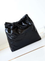 chanel 22 handbag shiny calfskin gold as3261 black with black logo 005 luxibags.ru .jpg