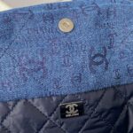chanel 22 handbag slive tone metal canvas as3260 blue denim 009 luxibags.ru .jpg