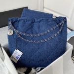 chanel 22 handbag slive tone metal canvas as3261 blue denim 002 luxibags.ru .jpg