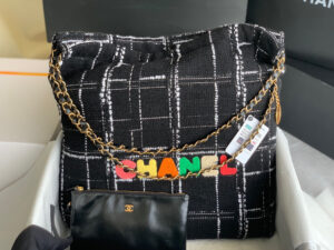 chanel 22 large handbag as3262 clothes gold tone metal black 02 luxibags.ru .jpg