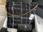chanel 22 large handbag as3262 clothes gold tone metal black 04 luxibags.ru .jpg