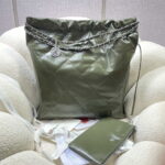 chanel 22 large handbag shiny calfskin as3262 dark green 002 luxibags.ru .jpg
